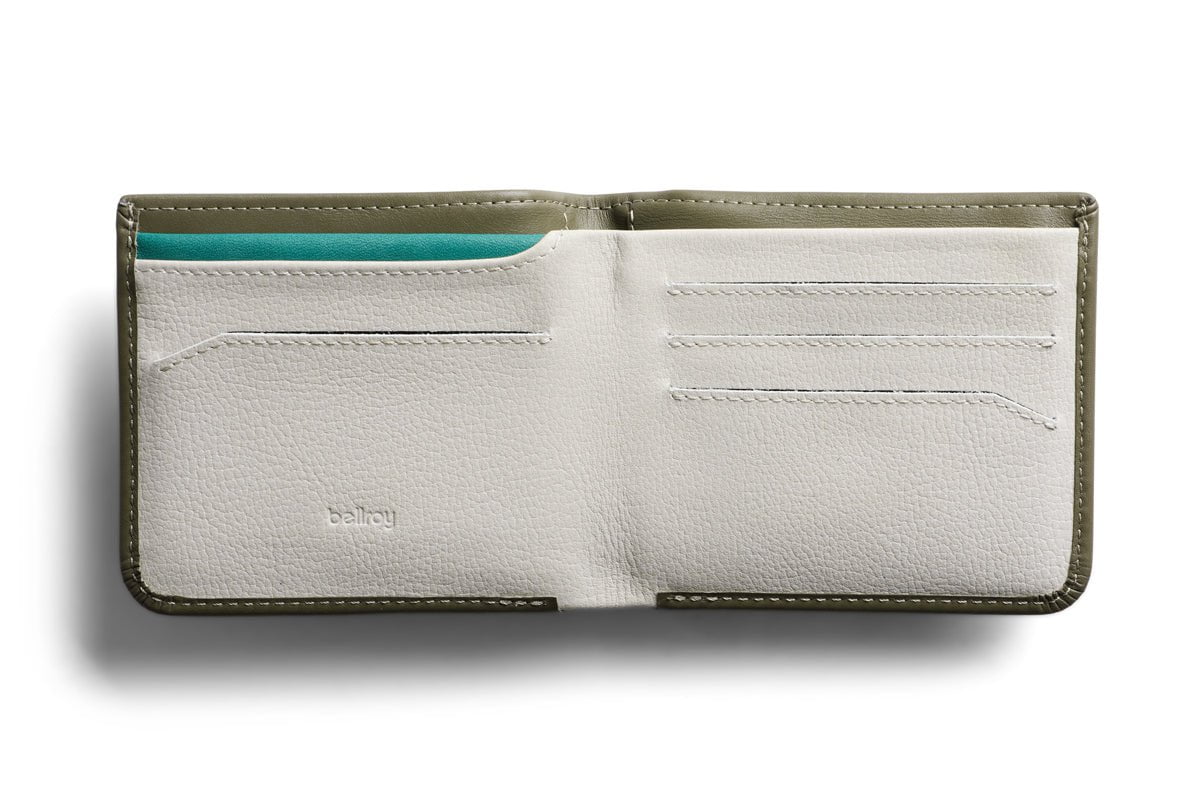 Bellroy Hide & Seek RFID Blocking Leather Wallet - Slim Minimalist Bifold Wallet for Men with Card Slots & Cash Pocket | Perfect for Everyday Carry, Travel & Business Use