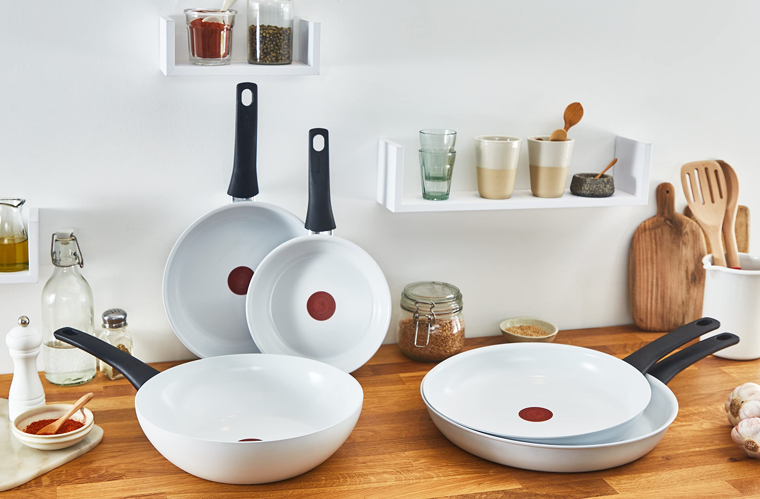 Tefal C41719 28cm Ceramic Non-Stick Wok Pan with Secure Ceramic Seal & Heat Signal Indicator | Induction Compatible, Easy to Clean | Perfect for Stir-Frying, Sautéing & Asian Cooking | White