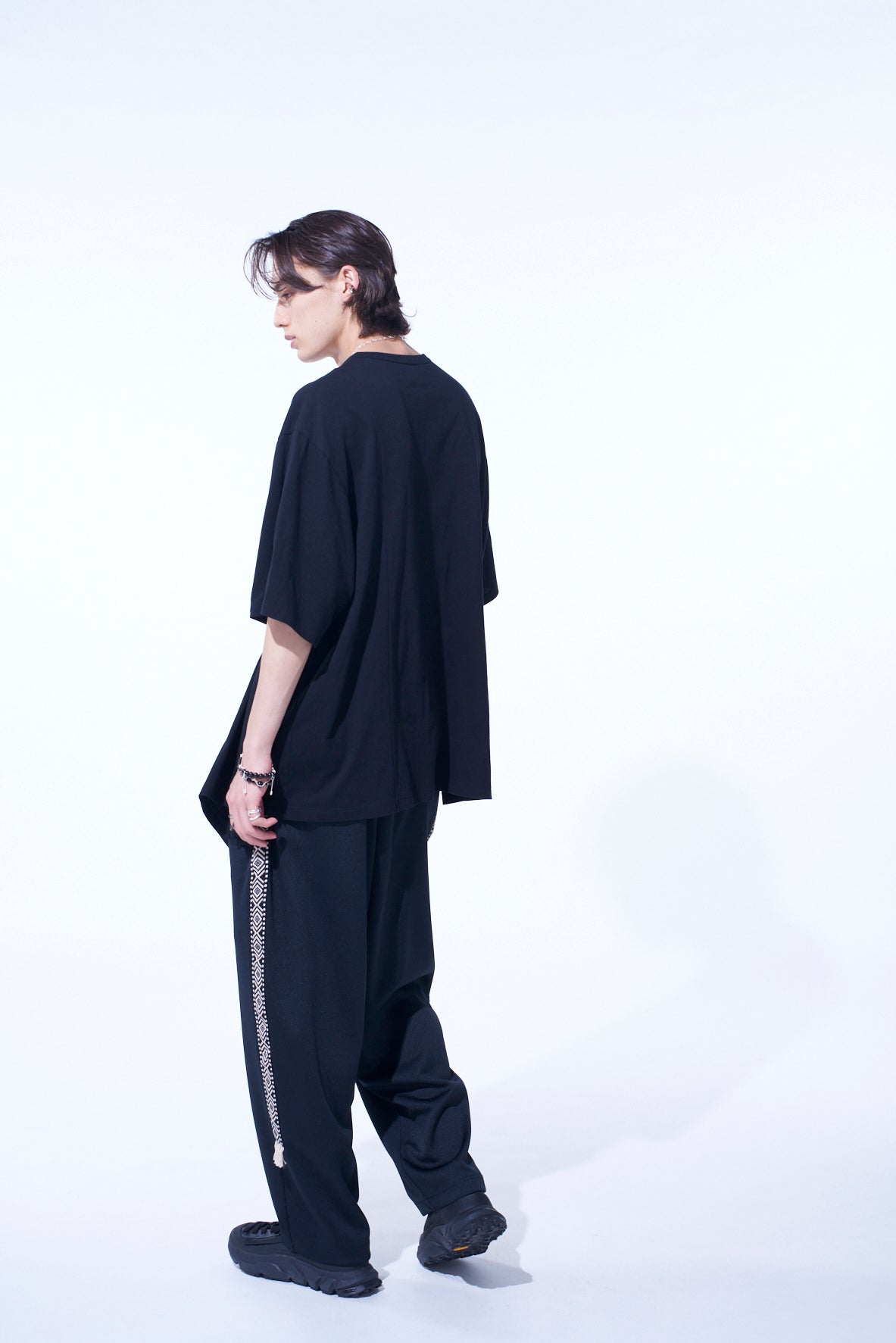 Soft Cotton Jersey Fabric Switch H/S Draped T-Shirt for Women - Comfortable Casual Wear for Everyday Outfits and Layering