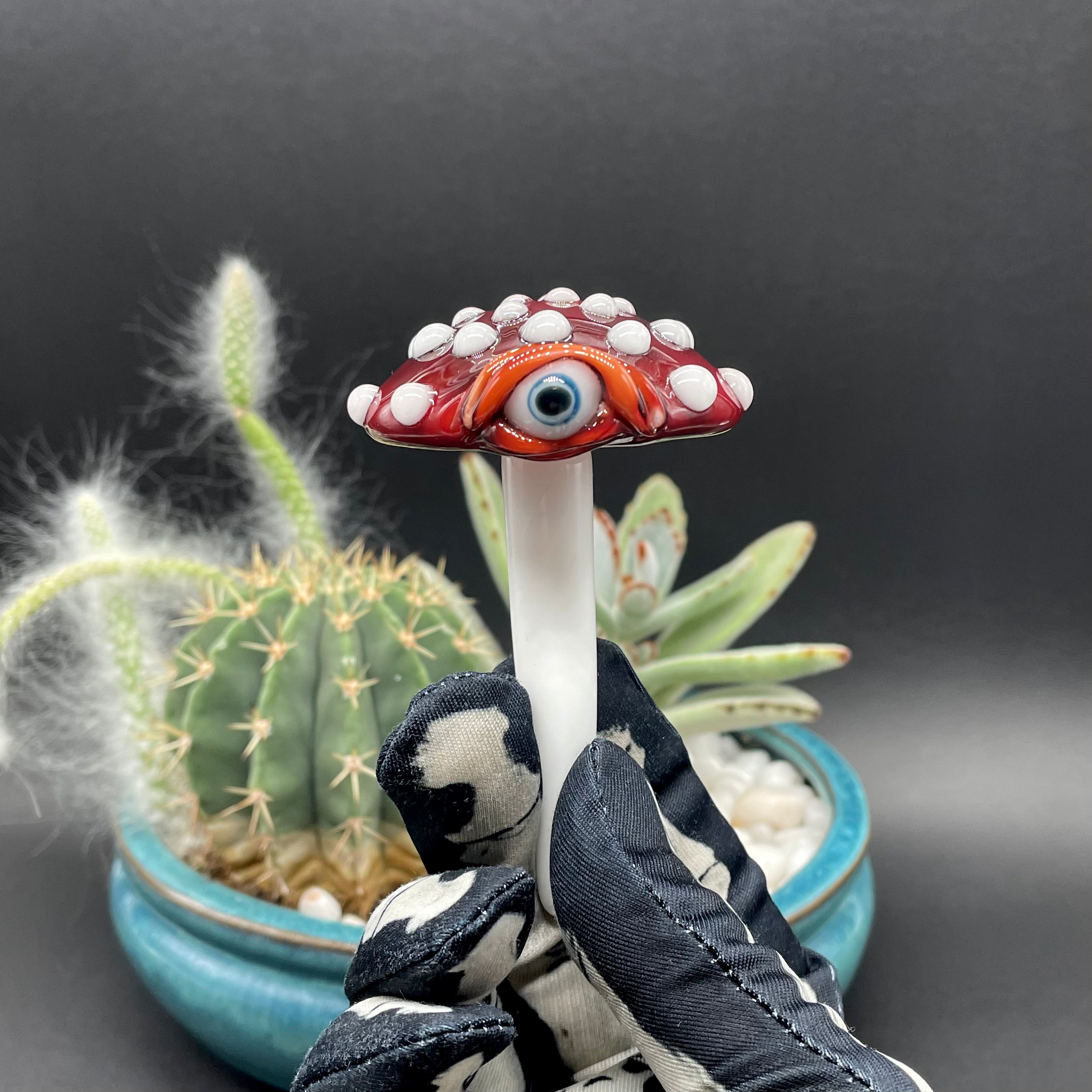Premium Mushroom Plant Decor - Handmade Ceramic Mushroom Planter for Home & Garden Decor - Perfect for Indoor Plants, Succulents, and Fairy Gardens