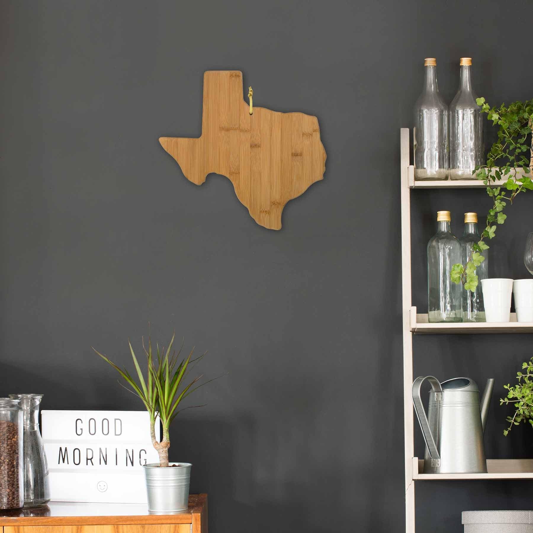 Premium Texas-Shaped Wooden Cutting Board - 14
