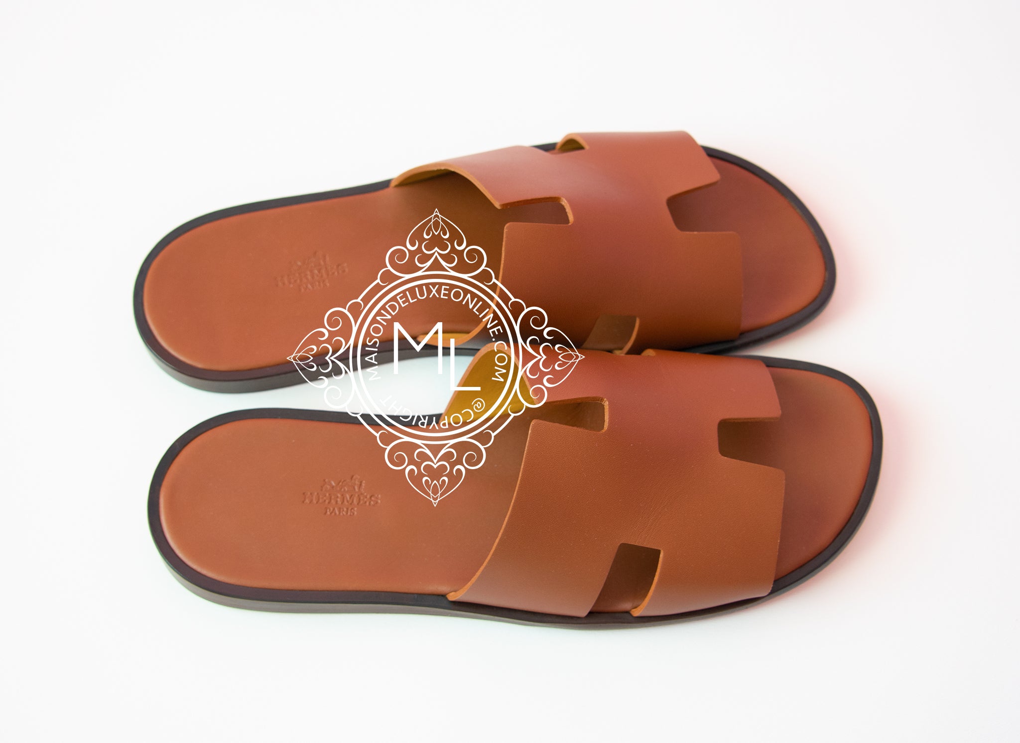 Hermes Men's Gold Izmir Sandal Size 43 - Luxury Leather Summer Sandals for Men | Beach, Vacation & Casual Wear