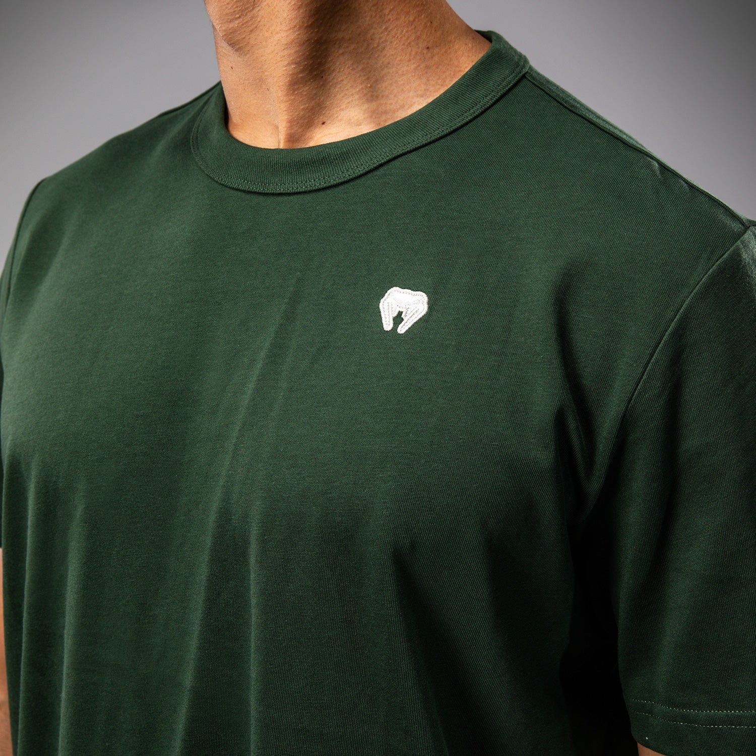 Venum Silent Power T-Shirt for Men - Breathable & Lightweight Training Tee - Forest Green - Perfect for MMA, Gym & Streetwear