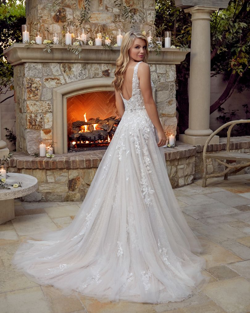 Casablanca Lucy 2445 Elegant Evening Gown for Women - Formal Dresses for Prom, Wedding & Special Occasions