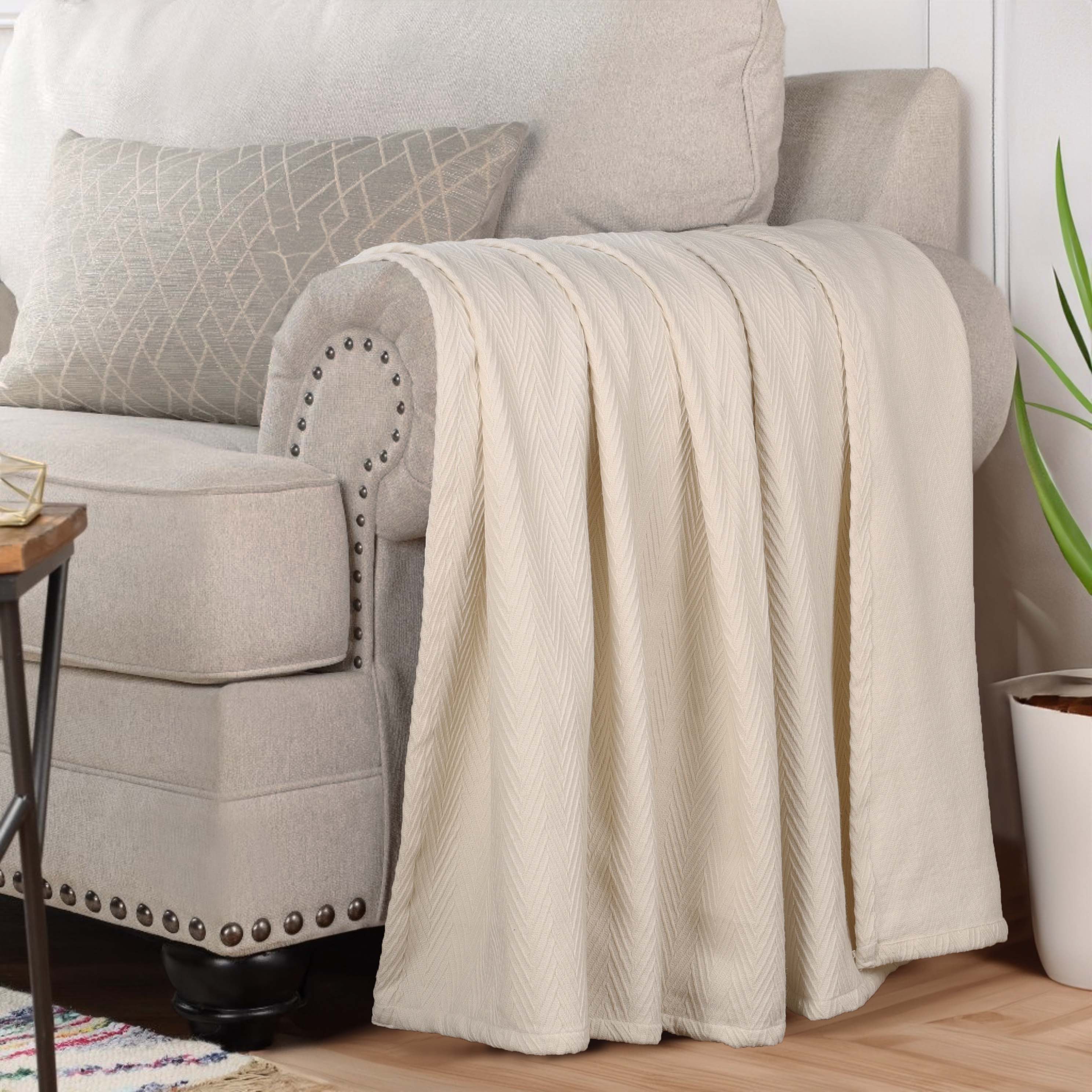Soft All-Season Chevron Cotton Bed Blanket & Sofa Throw - Cozy Home Decor for Living Room, Bedroom, and Travel