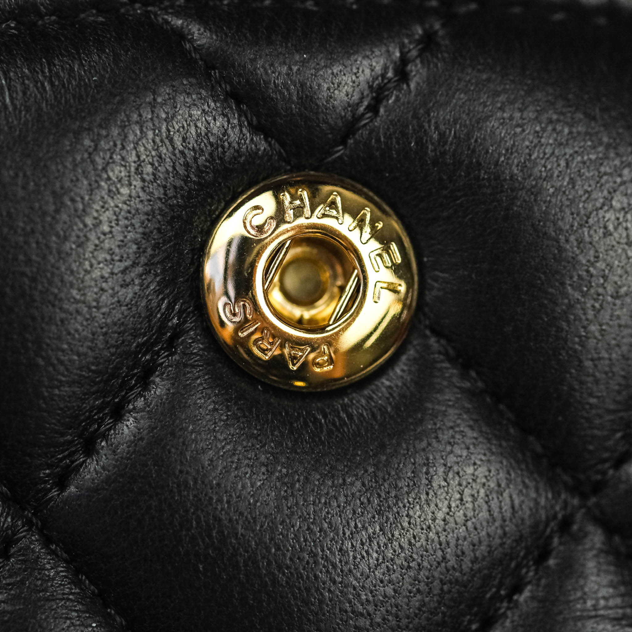 Chanel Classic Flap Bag M/L Size - Black Lambskin Leather with Gold Hardware | Luxury Handbag for Women, Perfect for Evening Events & Daily Use