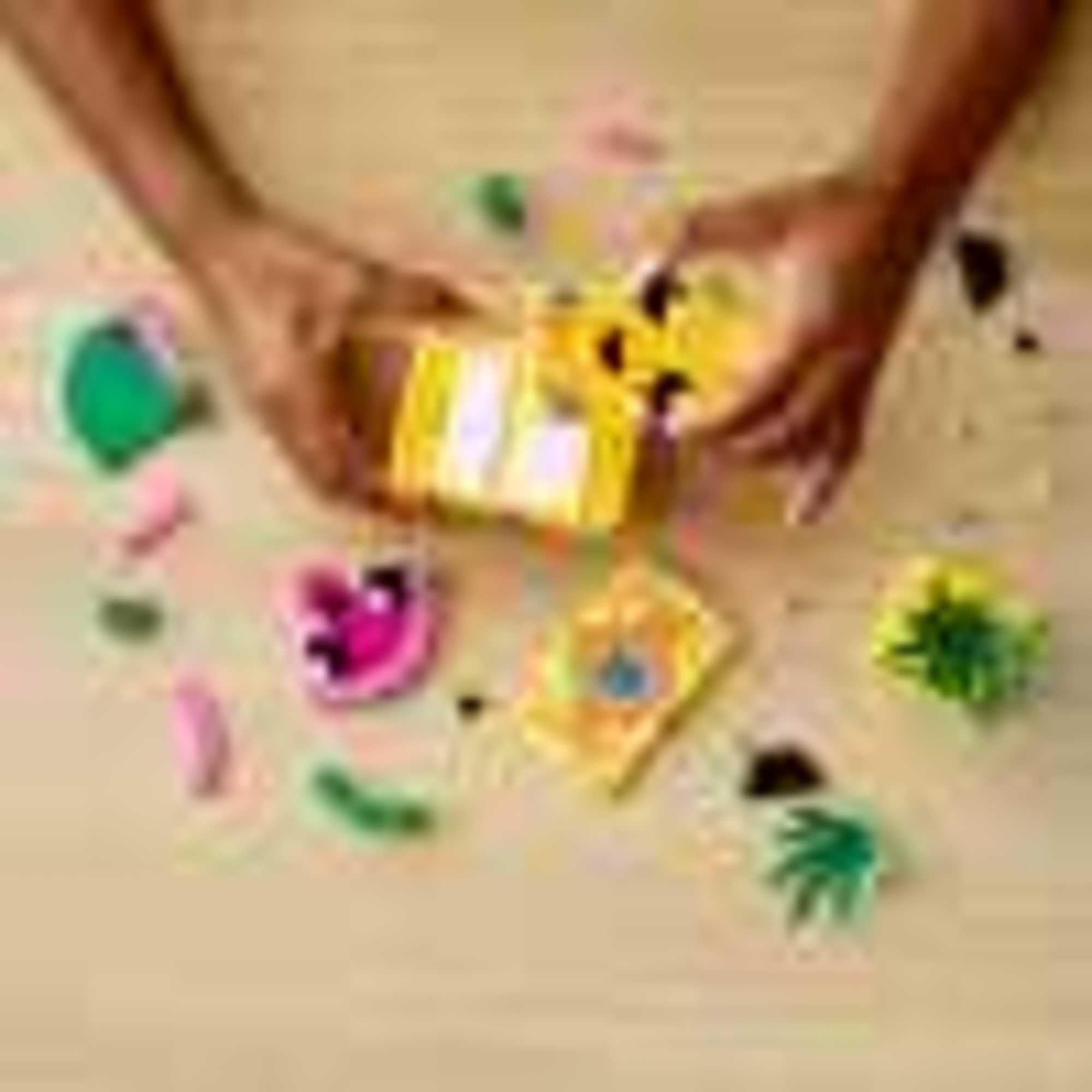 LEGO DOTS Pineapple Pencil Holder 41906 - 351 Piece DIY Craft Kit for Kids, Creative Arts & Crafts Project, Fun Holiday & Birthday Gift Idea - Perfect for Desk Organizer & Kids Room Decor
