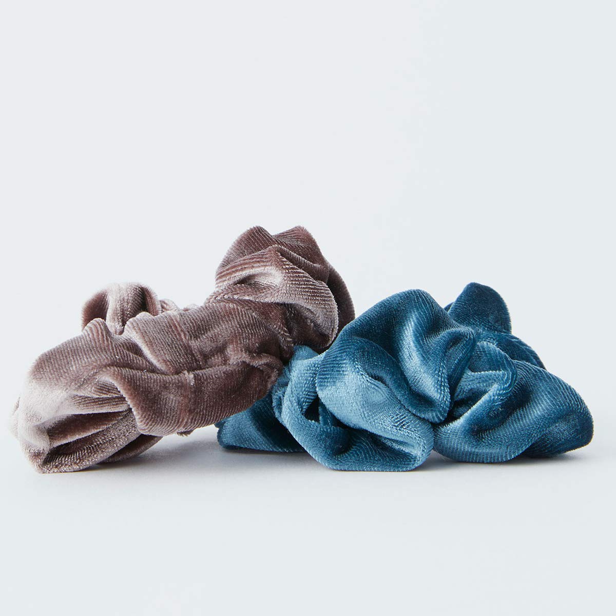 PLESIU 6 Pack Velvet Hair Scrunchies - Soft Elastic Hair Bands for Women & Girls - Perfect for Workouts, Yoga, and Everyday Hair Accessories