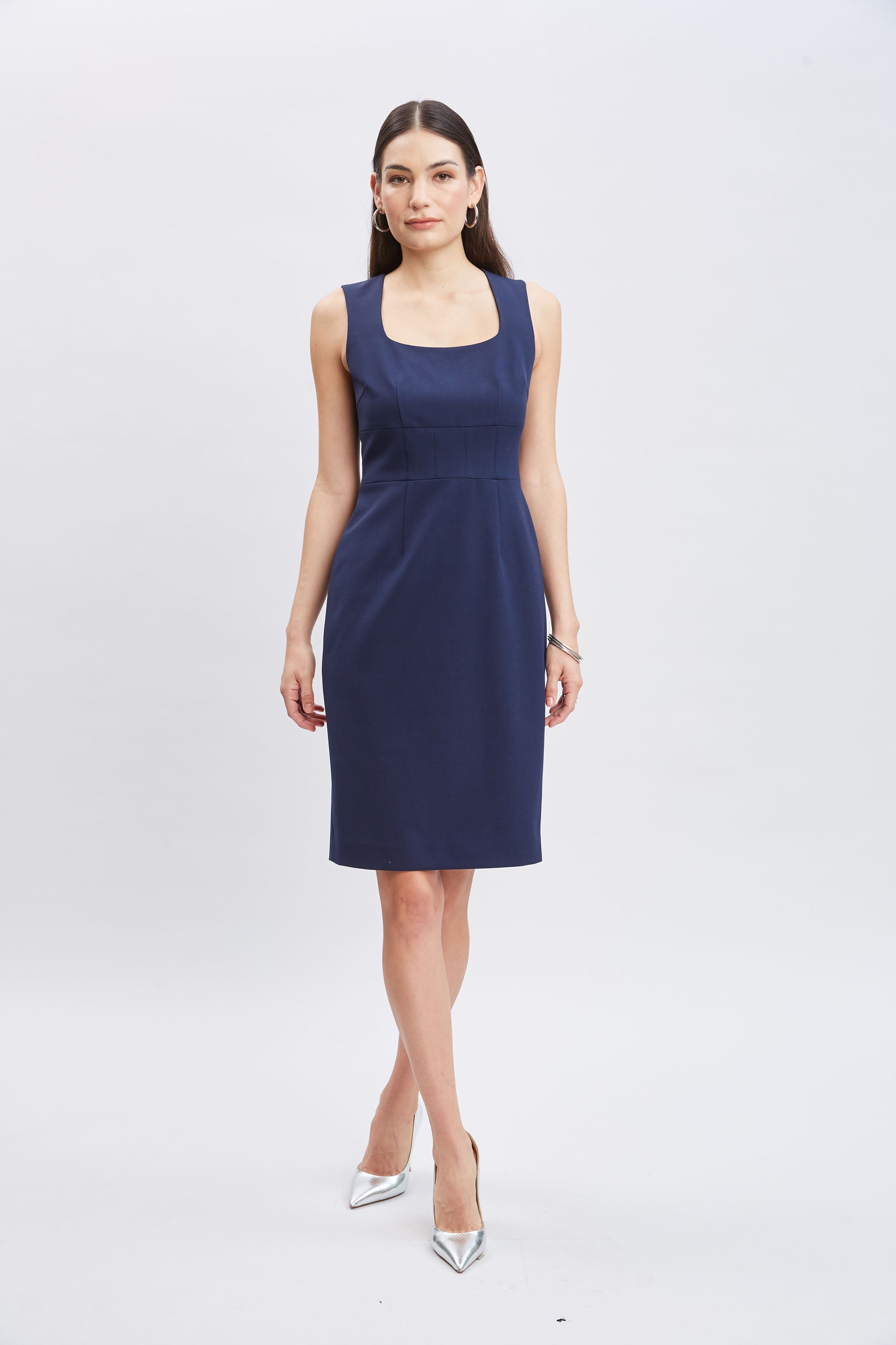 Elegant Square Neck Slim Fit Dress for Women - Perfect for Casual Outings, Date Nights & Office Wear