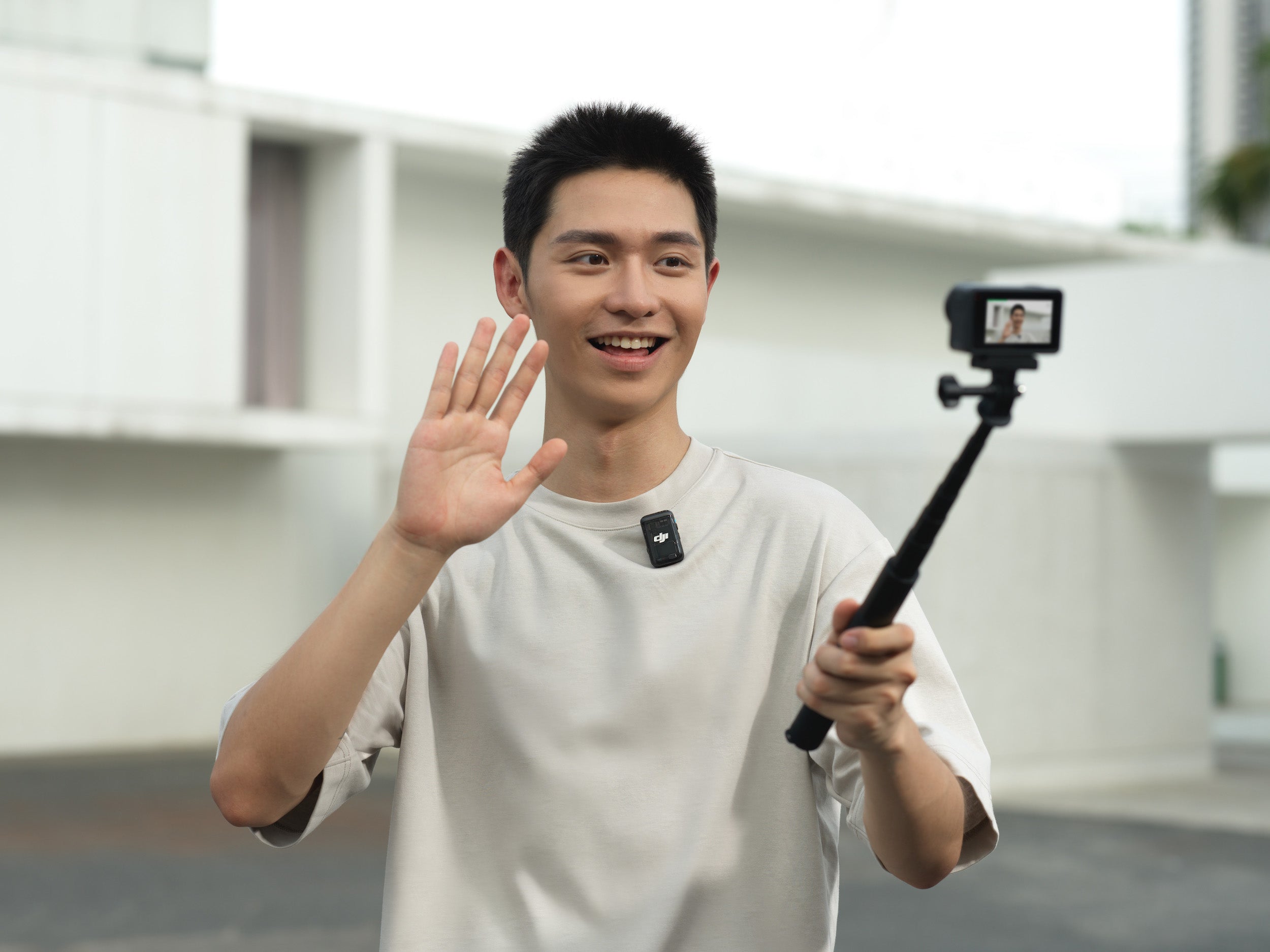 DJI Mic 2 Wireless Lavalier Microphone Transmitter - Shadow Black for Vlogging, Interviews & Content Creation
