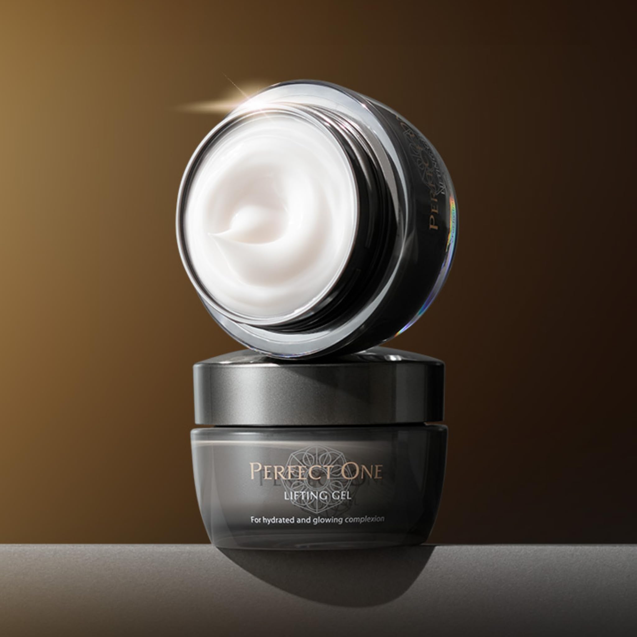 PERFECT ONE Lifting Gel: Japanese Anti-Aging Face Cream with Niacinamide, Hyaluronic Acid & Retinol - Multi-Action Moisturizer, Serum & Eye Treatment - 1.76 oz (50g) for Day & Night Skincare Routine