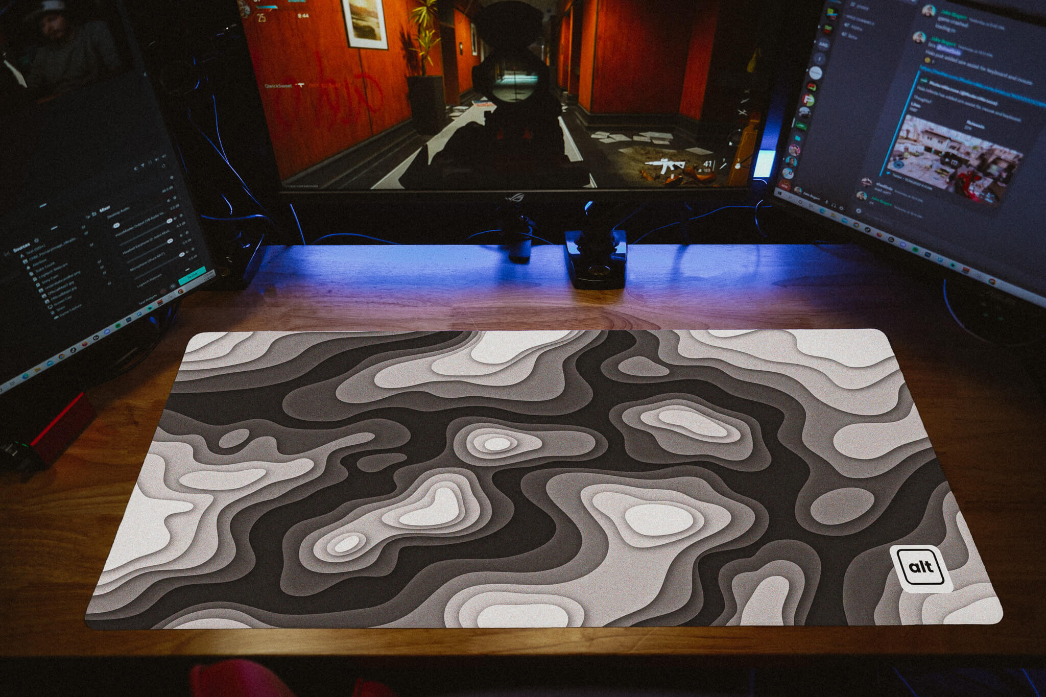 Premium Black and White Gaming Mouse Pad - Non-Slip Rubber Base, Smooth Surface for PC, Laptop, Office & Esports - Perfect for Work, Gaming & Graphic Design