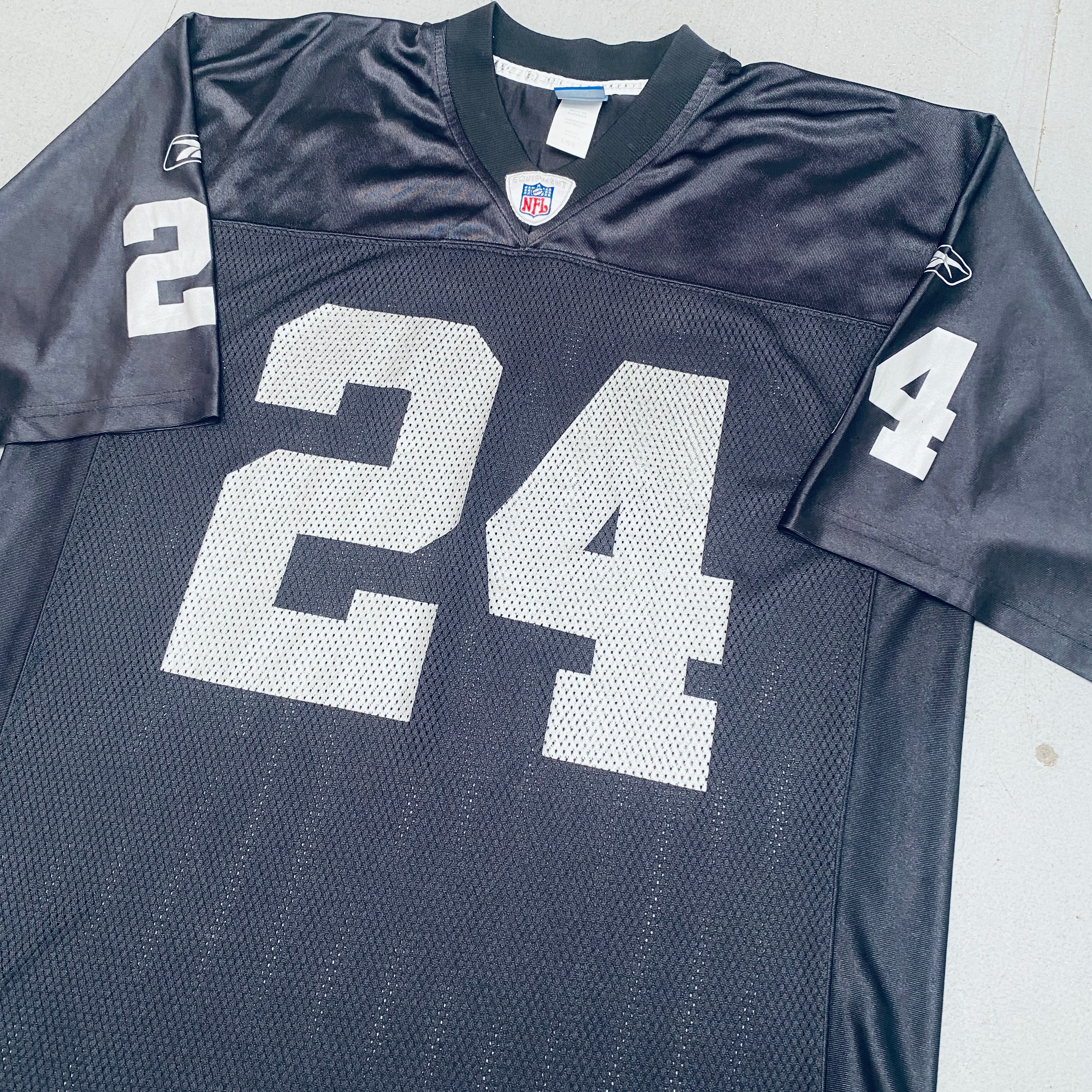 Charles Woodson Oakland Raiders 2002-2003 Authentic Jersey (Large) - Perfect for NFL Games, Tailgating & Fan Collections