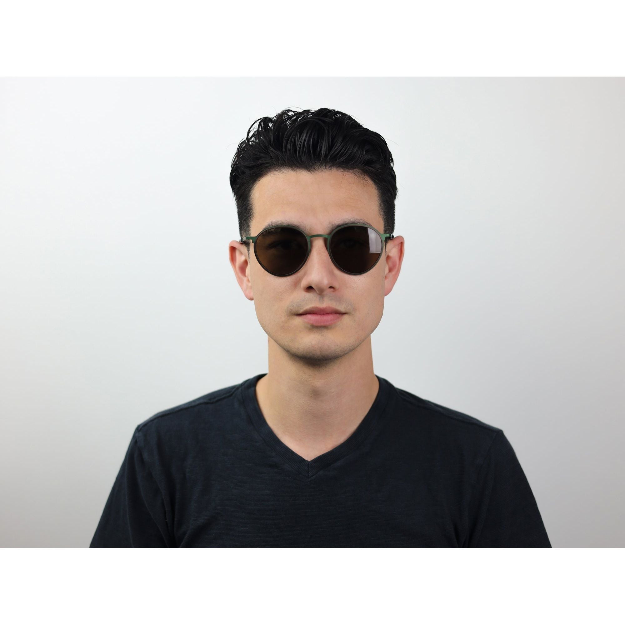7956 Polarized Sunglasses for Men & Women - UV Protection, Stylish & Comfortable - Perfect for Driving, Running, and Outdoor Activities