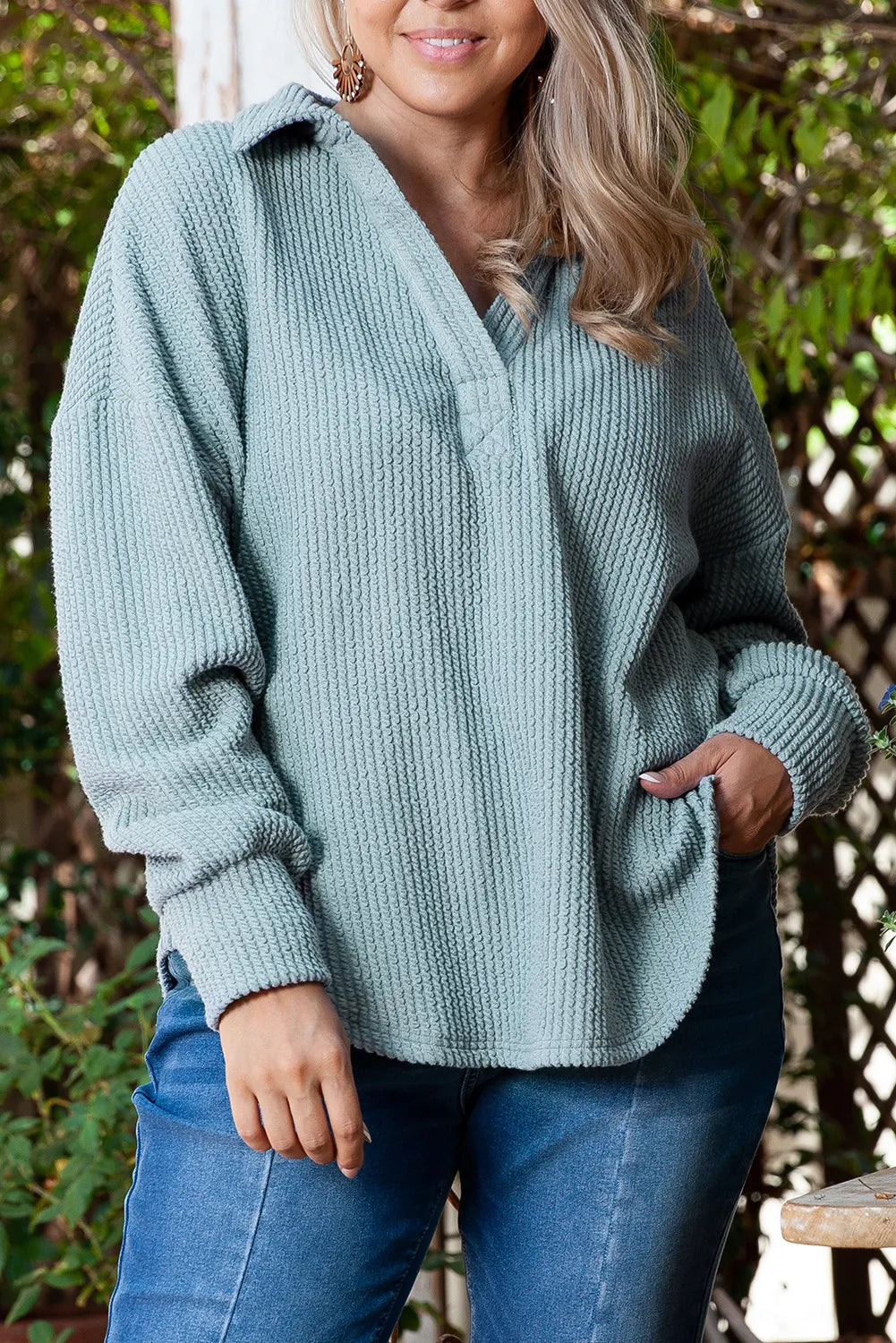 Plus Size Textured Long Sleeve Sweatshirt for Women - Cozy Fall & Winter Pullover - Casual Loungewear & Streetwear Fashion