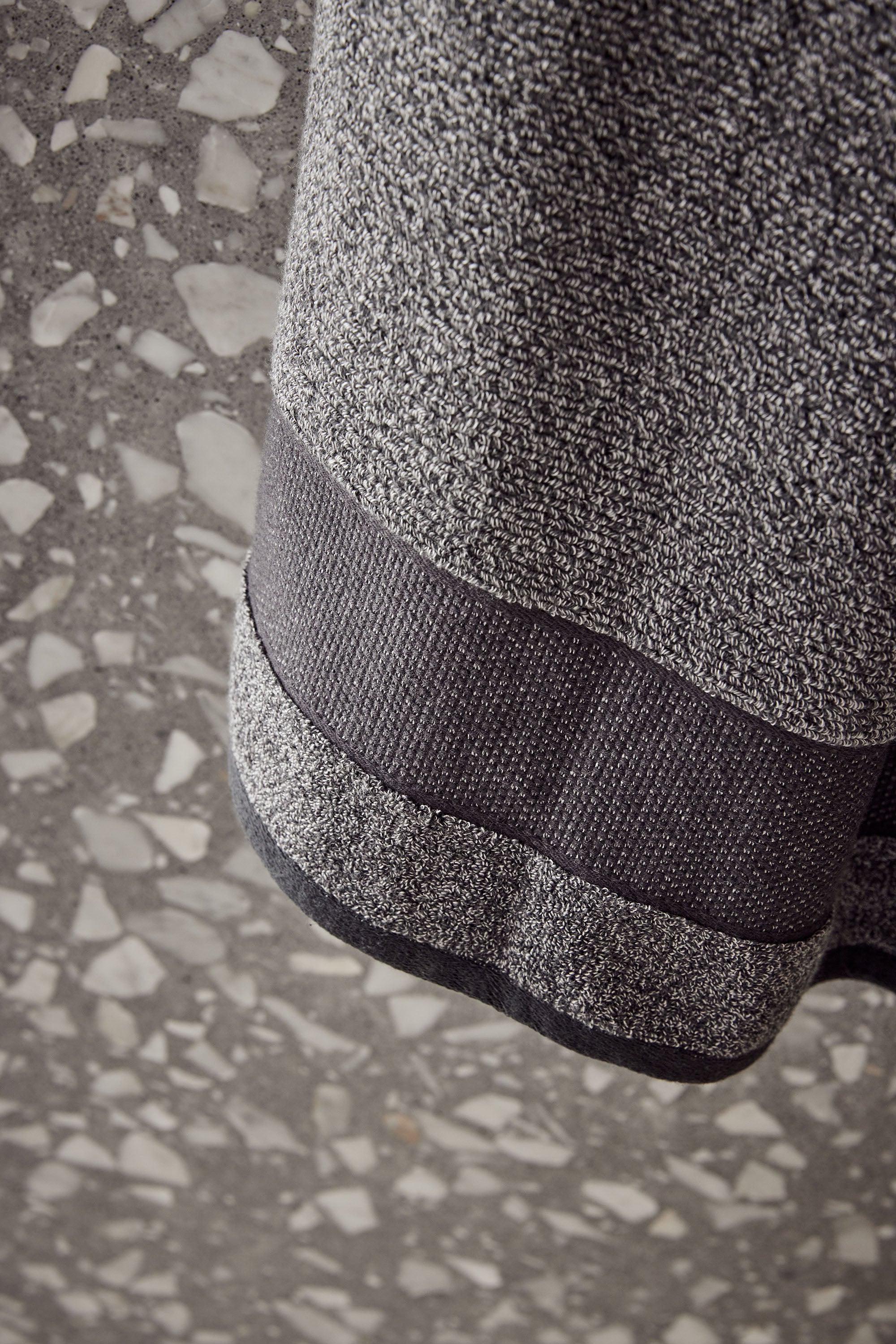 Premium Cocoon Towel Collection - Ultra Soft & Absorbent Charcoal Gray Bath Towels for Spa, Gym & Luxury Home Use