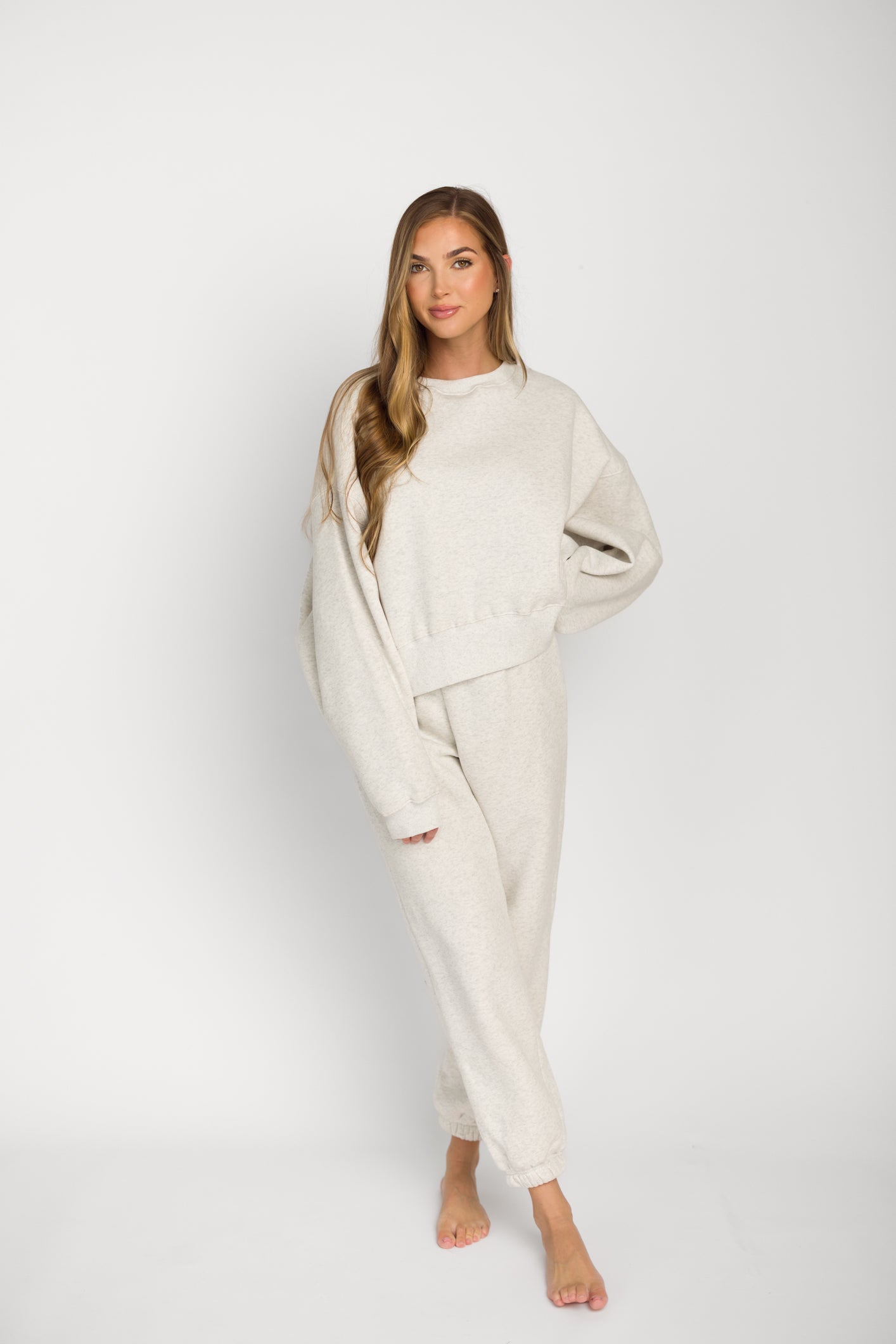 Soft & Cozy Grey Sweatshirt for Women | Comfortable Pullover Hoodie | Perfect for Casual Wear, Lounge & Outfits