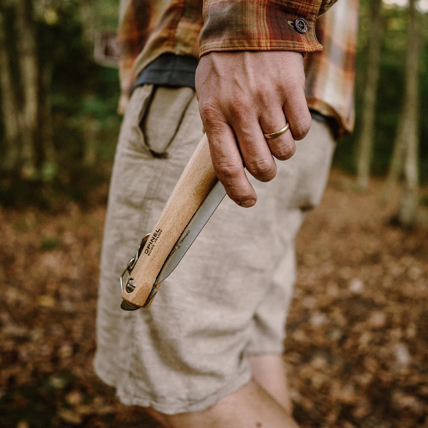Opinel No.12 Folding Saw - Carbon Steel Pruning Saw with Beechwood Handle for Gardening, Camping & Outdoor Activities | Compact Folding Design for Tree Trimming, Bushcraft & Woodworking