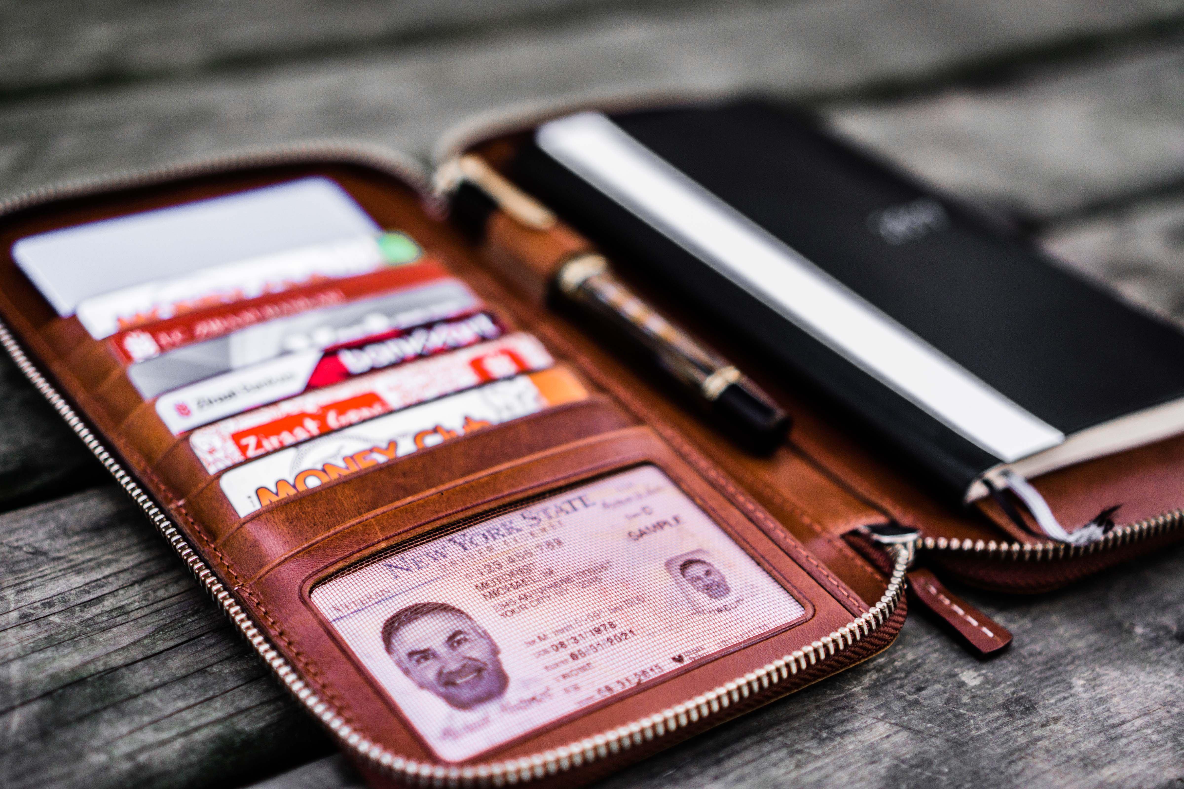 Premium Genuine Leather Hobonichi Weeks Planner Cover with Zipper - Brown | Perfect for Daily Planning, Journaling & Organizing Schedules