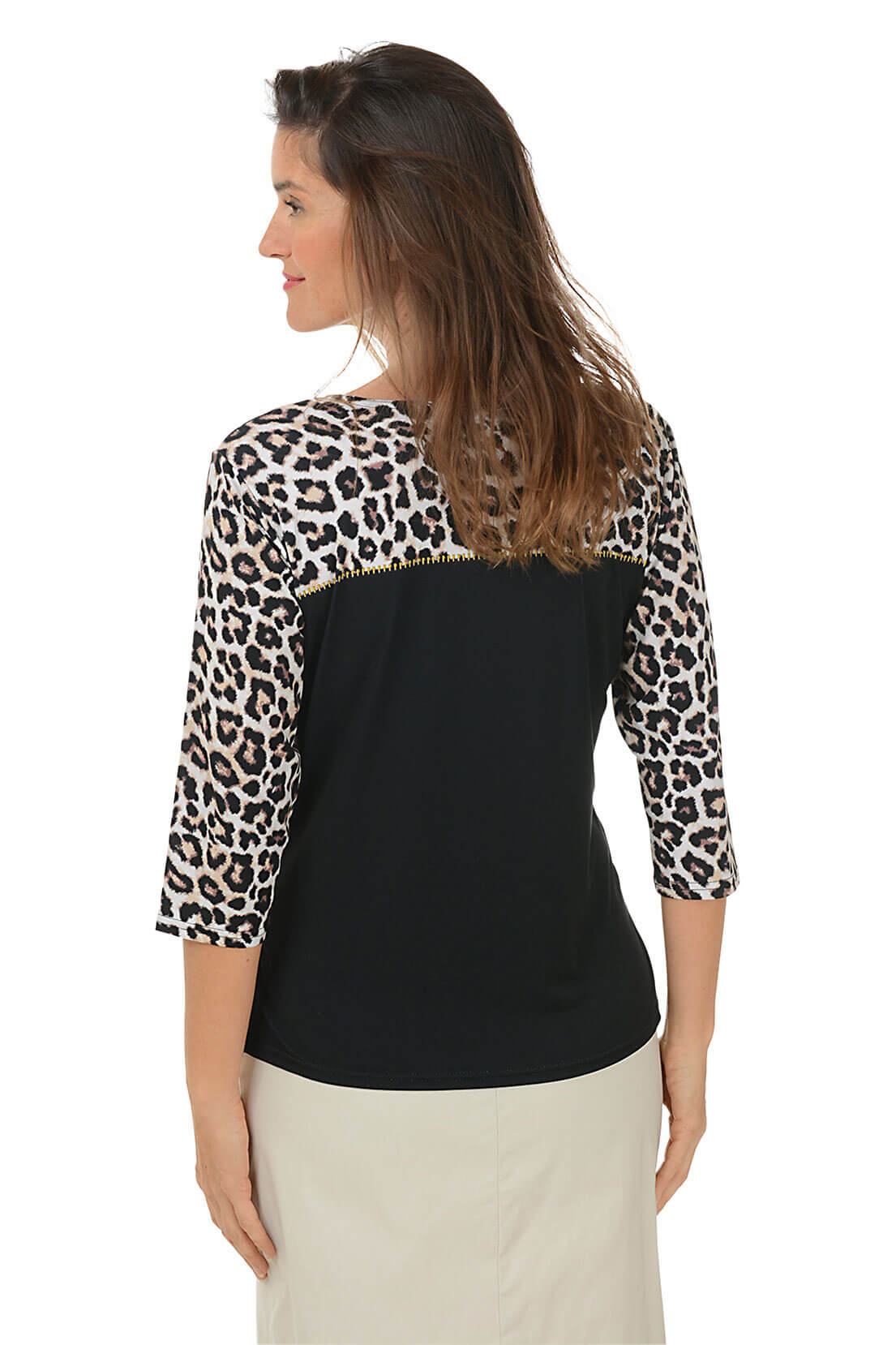 Leopard Print Zip-Up Knit Top for Women | Stylish Casual & Party Wear | Perfect for Layering & Night Out