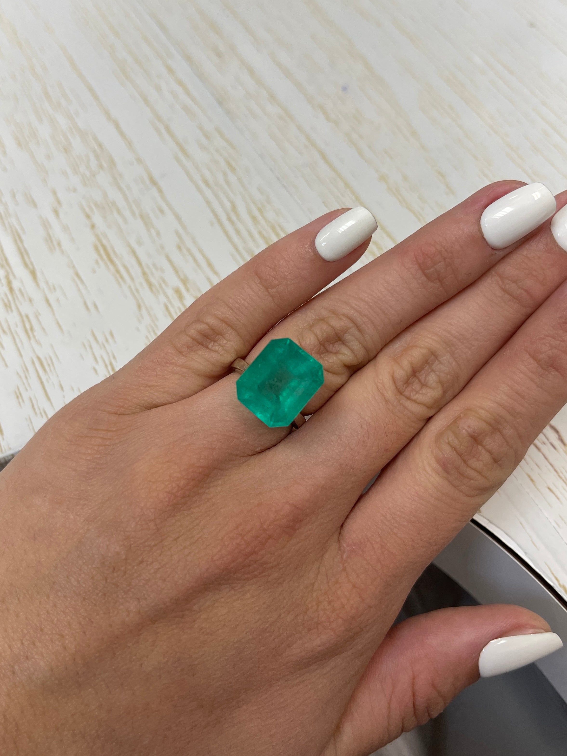 12.31 Carat Natural Colombian Emerald - Bluish Green Loose Gemstone 15.5x13mm Emerald Cut for Jewelry Making & Engagement Rings