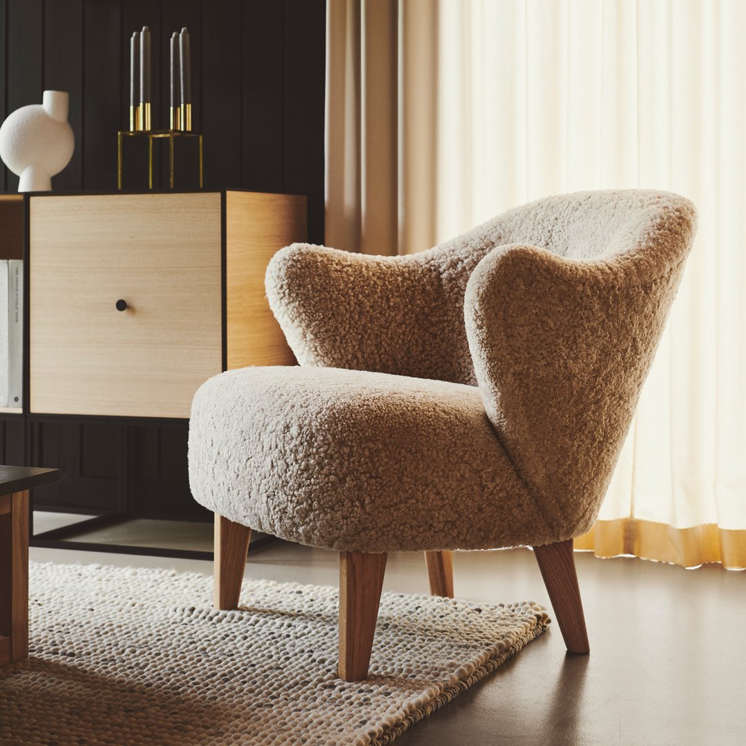 Ingeborg Lounge Chair with Premium Sheepskin Upholstery - Cozy & Stylish Accent Chair for Living Room, Bedroom, or Office
