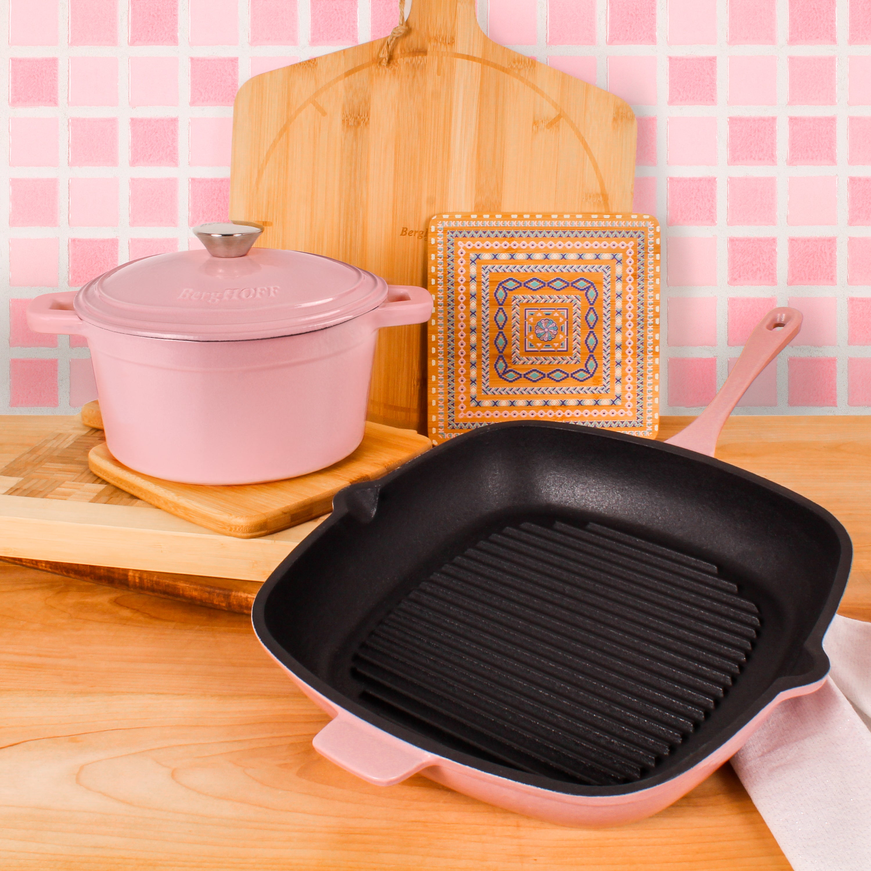 BergHOFF Neo 3-Piece Cast Iron Cookware Set - Pink Grill Pan & Dutch Oven for Stovetop, Oven & Outdoor Cooking | Perfect for Grilling, Braising & Camping
